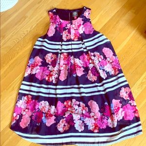 Size M Vince Camuto dress